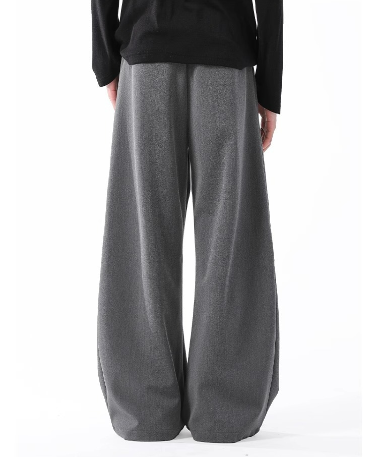 Clean Fit Drape Barrel Pants