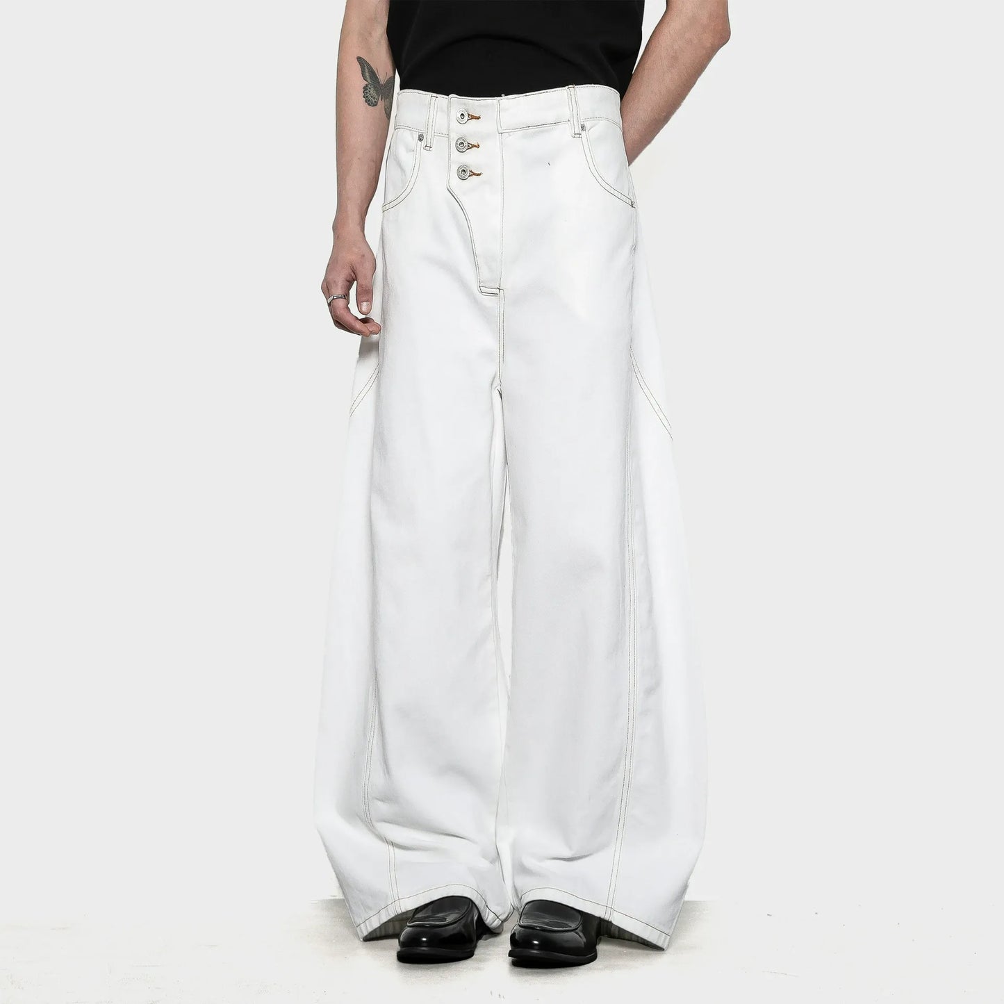 Deconstructed Wide Leg Barrel Jeans