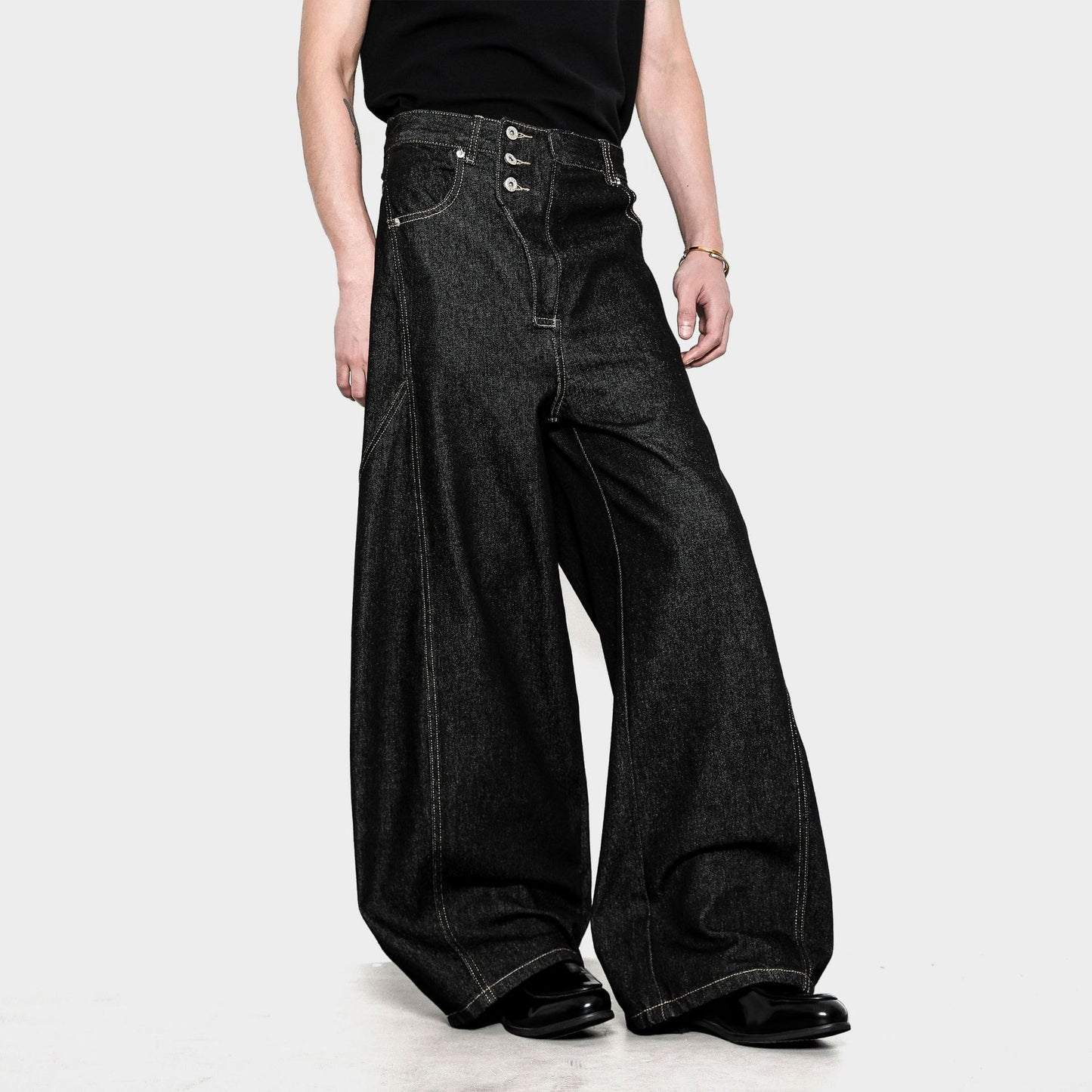Deconstructed Wide Leg Barrel Jeans
