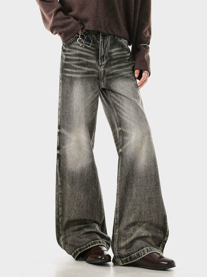 Camiseta negra desgastada y vanguardista de algodón estilo vintage con diseño de coche de carreras