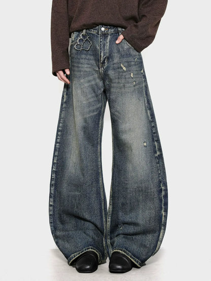 Camiseta negra desgastada y vanguardista de algodón estilo vintage con diseño de coche de carreras